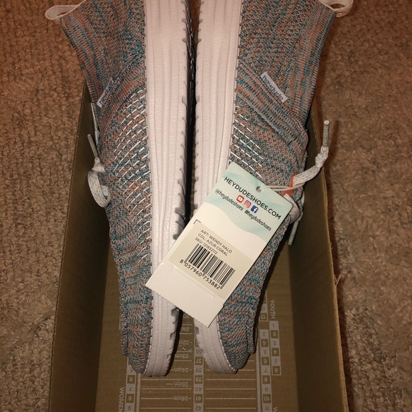 Hey Dude Azur Coral | Wendy Halo | Women’s 7, 8, 9 - Picture 4 of 6